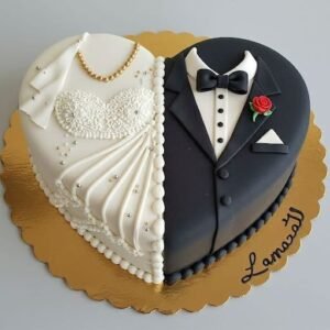 1. Bride & Groom Heart Cake-1.5kg